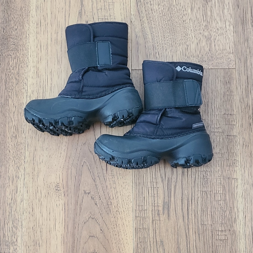 Size 11 kids winter boots